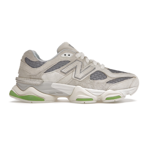 New Balance 9060 - Bricks & Wood